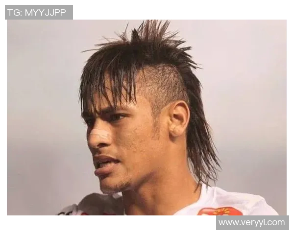 足球明星们钟爱的男生发型风格揭秘时尚潮流引领者的魅力之选 足球明星们钟爱的男生发型风格揭秘时尚潮流引领者的魅力之选