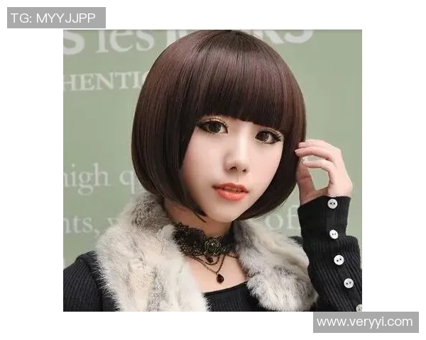 女足球明星清爽发型精选图片展现运动魅力与时尚风采