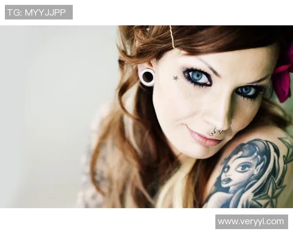 手臂纹身彰显个性魅力的足球明星们的故事与风采