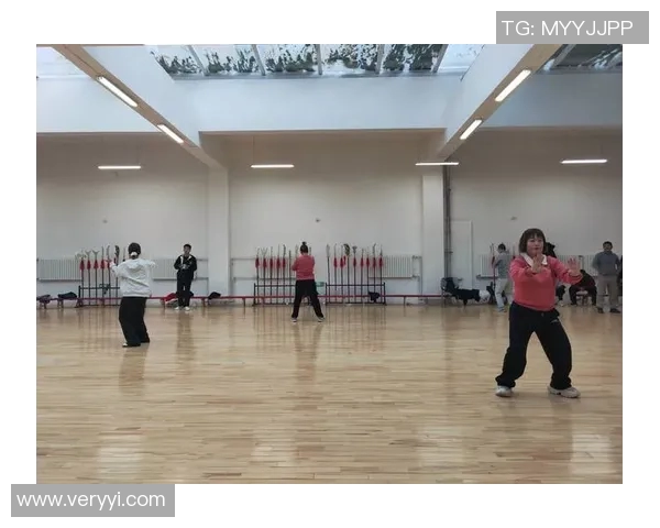 三级社会体育指导员培训提升全民健身意识与实践能力的探索与实践